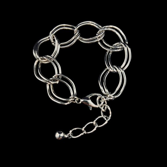 Silver Tone Double Chain Necklace, Bracelet And Earrings Set (5080) - Picture 4 of 6